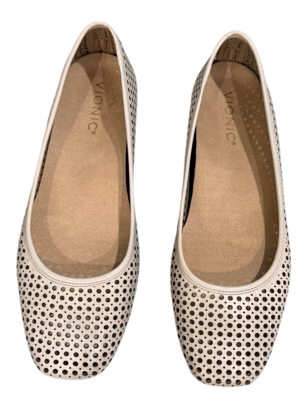 Vionic Perforated Orinda Ballet Flats in Cream